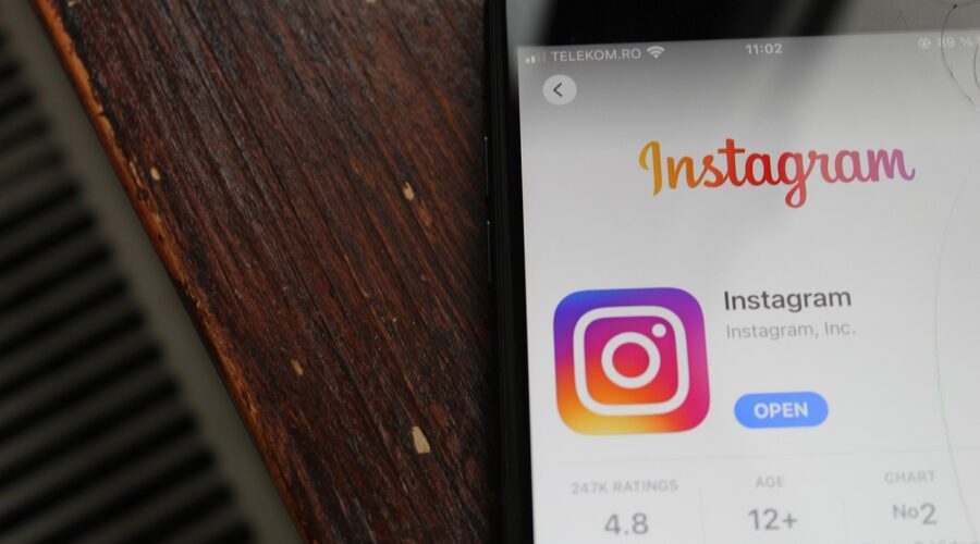 Faux_compte_Instagram_:_techniques_pour_identifier_le_coupable