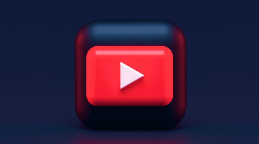 L_âge_d_Inoxtag_peut_il_être_un_frein_à_son_ascension_fulgurante_comme_streamer_?