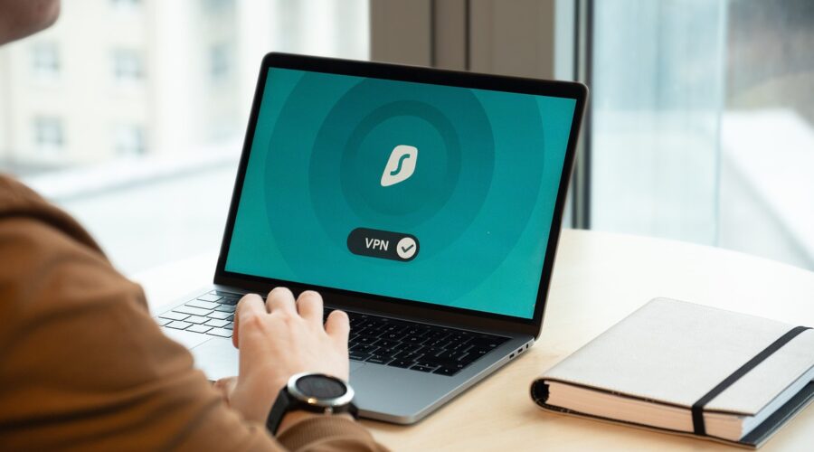 Les dangers invisibles du Wi-Fi public (même chez vous)